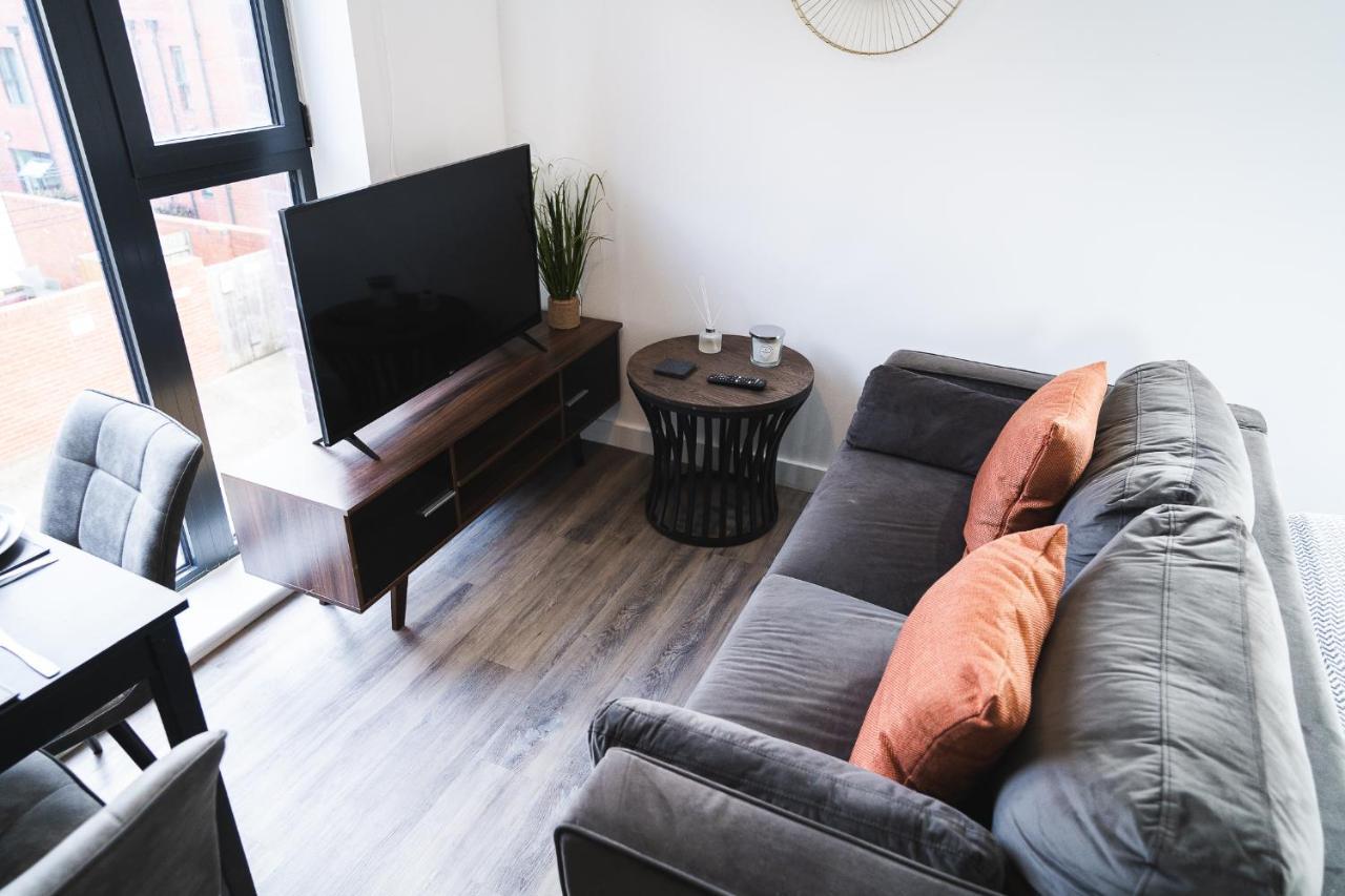 Central Studio - New - Free Wi-Fi - City Centre Sheffield Bagian luar foto
